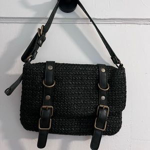 Black raffia/woven shoulder bag